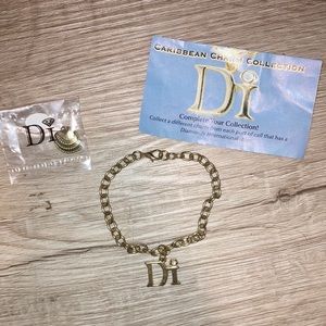 Diamonds International Charm Bracelet w/ 1 Charm